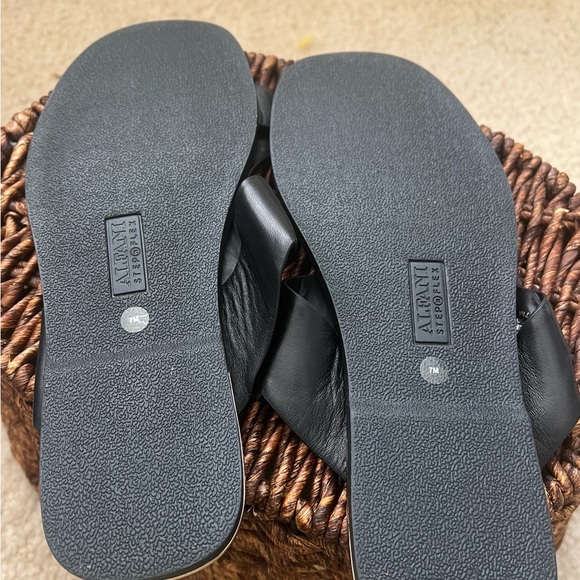 Never been worn black slide sandal - Picture 3 of 3
